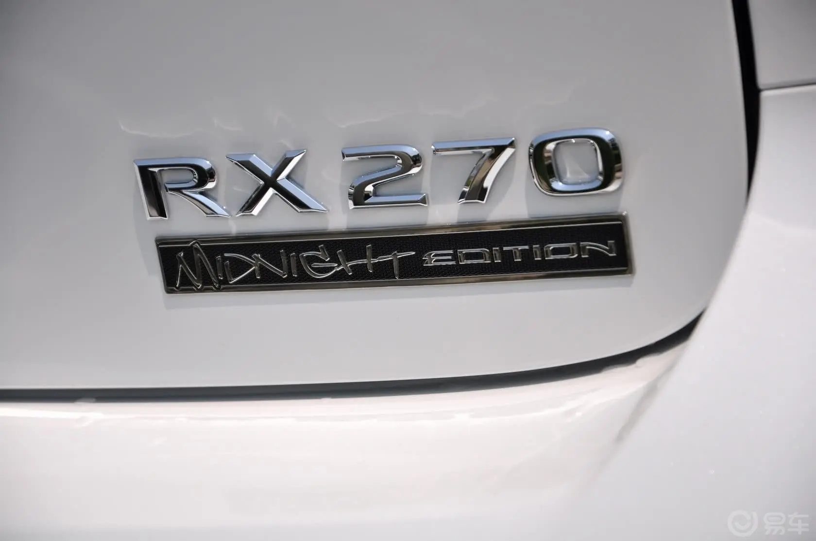 雷克萨斯RX270 暗夜爵士特别限量版尾标