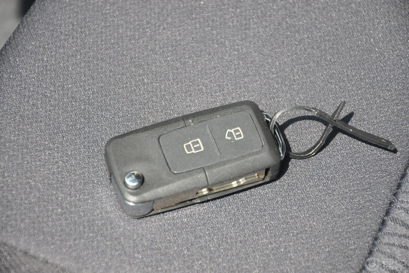 众泰Z3001.5L 手动 舒适型钥匙