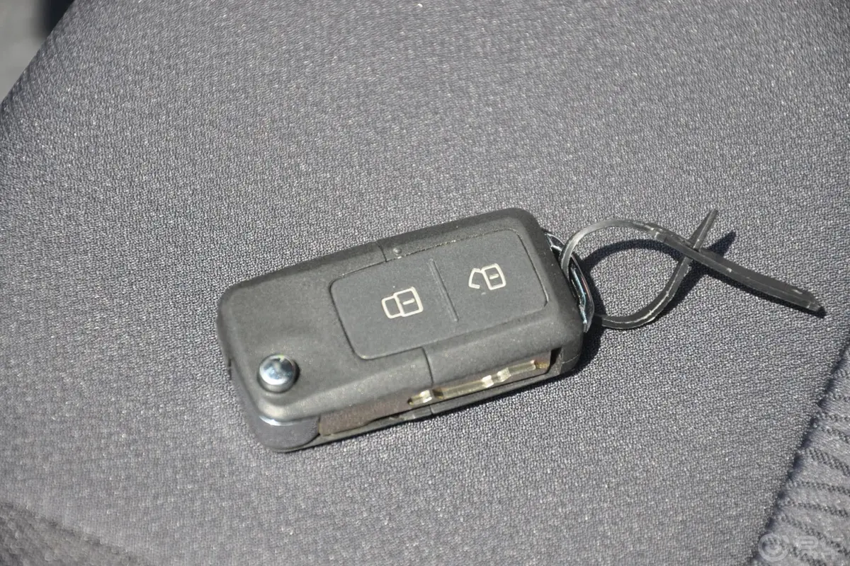 众泰Z3001.5L 手动 舒适型钥匙