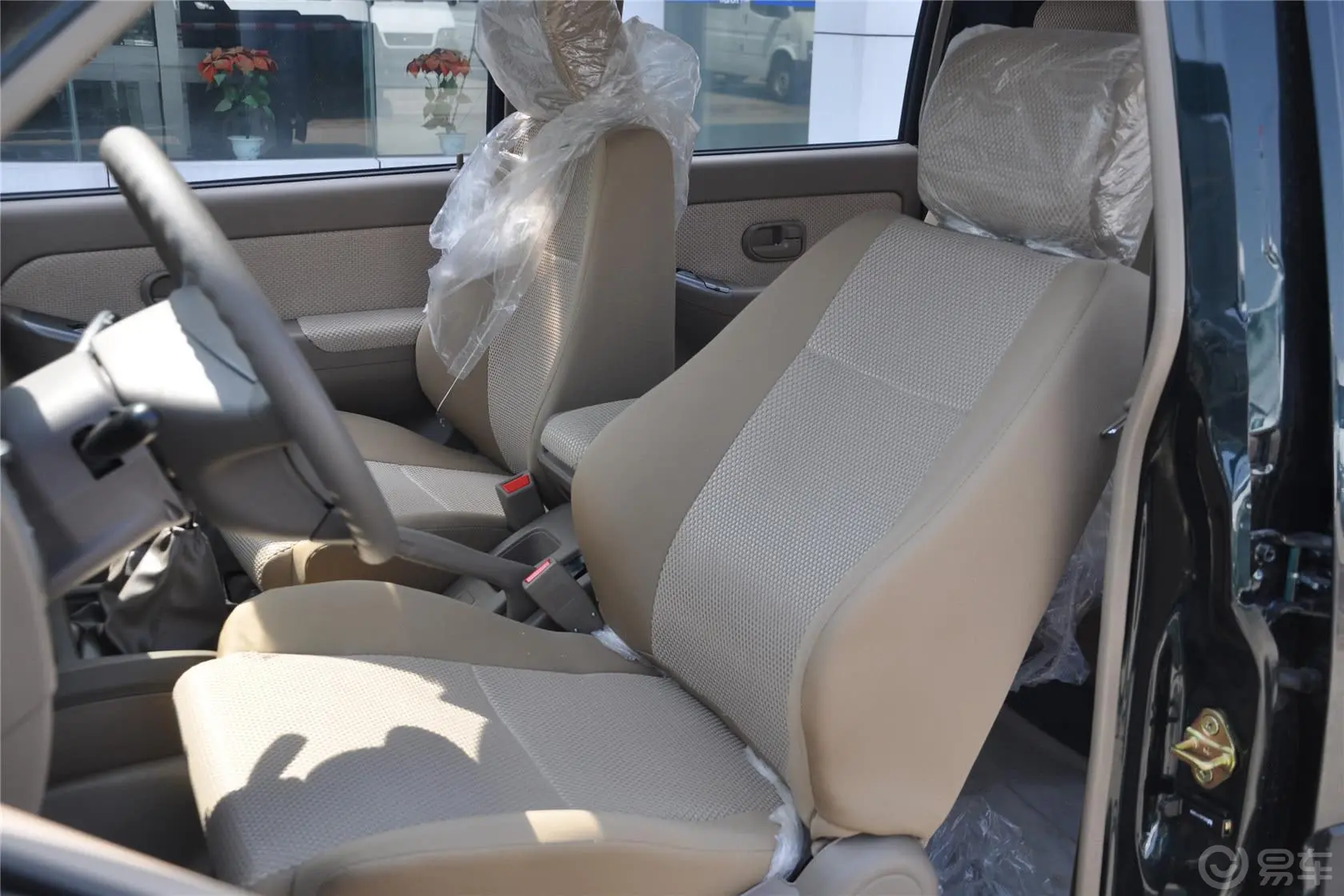 宝典新超值版 2.0L 手动 两驱 舒适型 汽油 国V驾驶员座椅