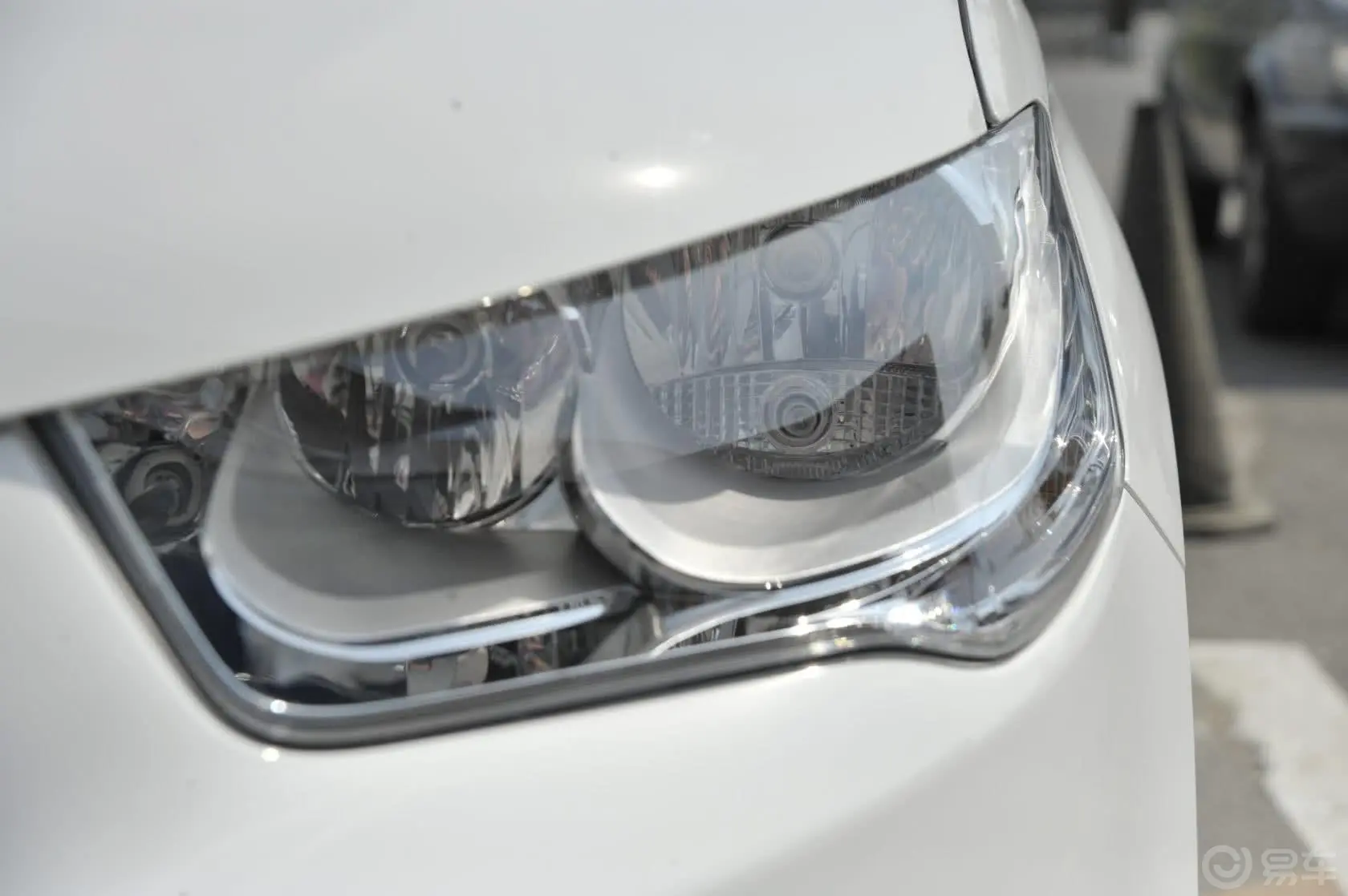爱丽舍1.6L 手动 舒适型外观