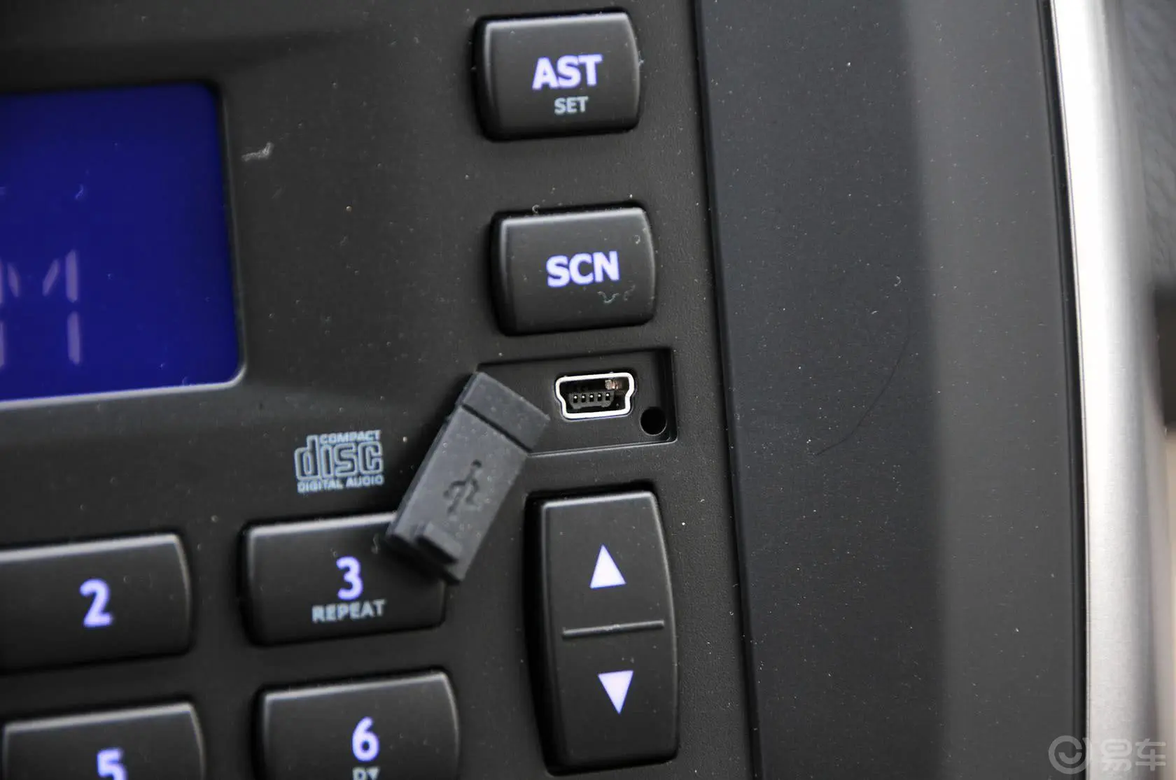 瑞虎31.6L 手动  风尚型USB接口