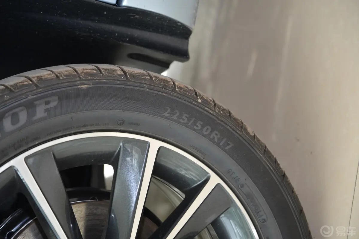 Yeti1.4TSI 双离合手自一体极地版轮胎规格