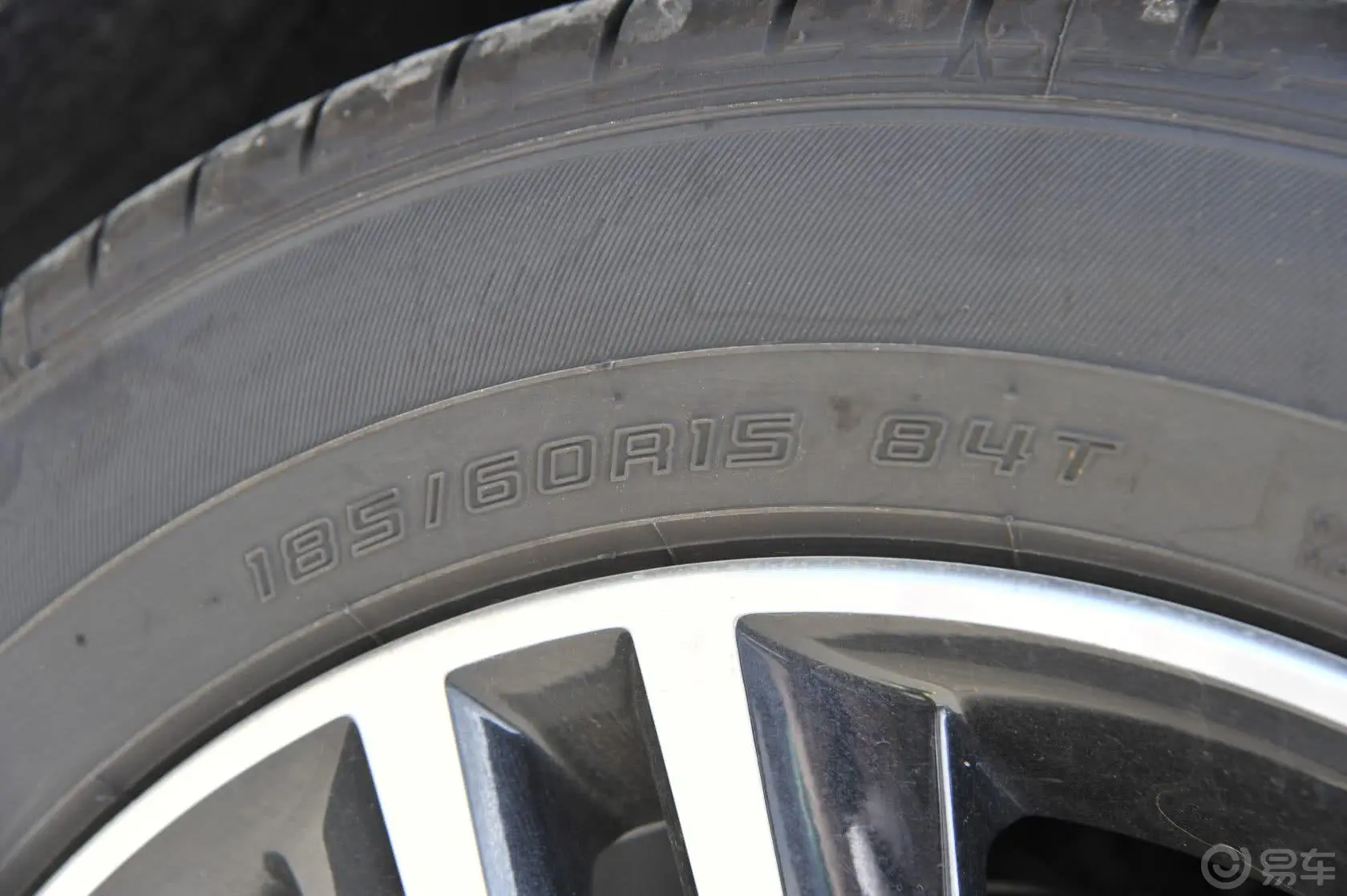 昕动1.6L 自动 悦享版轮胎规格