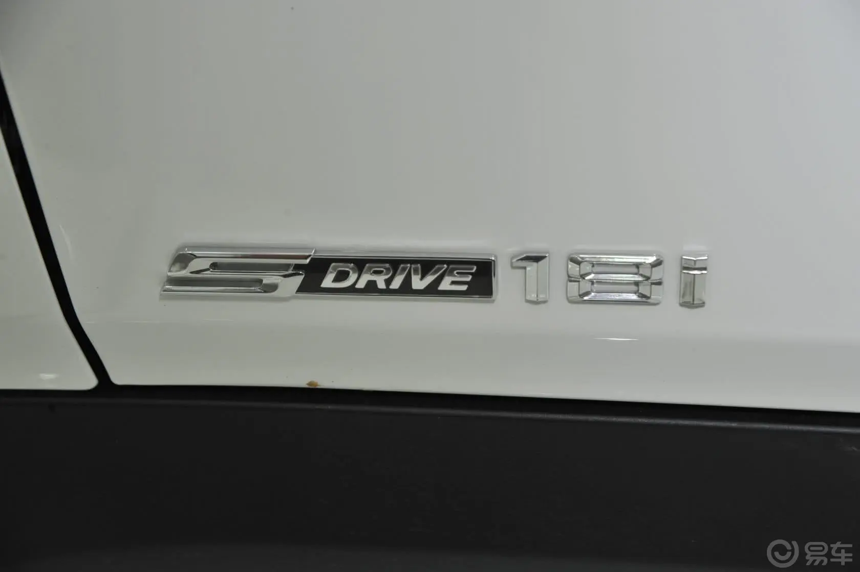 宝马X1sDrive18i 领先型外观