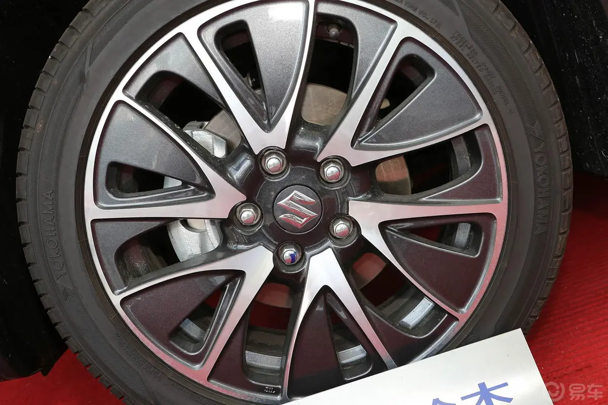 锋驭1.6L CVT 尊贵型轮圈