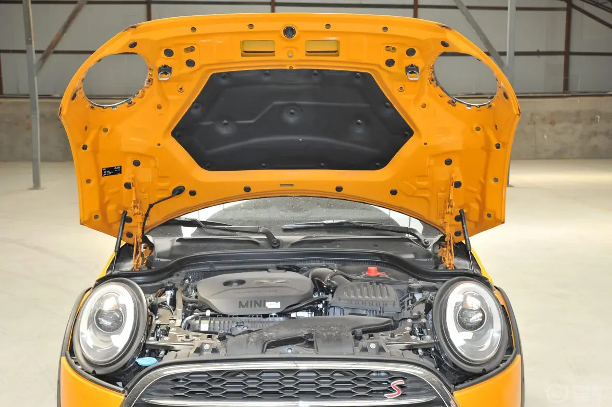 MINI2.0T COOPER S Excitement发动机