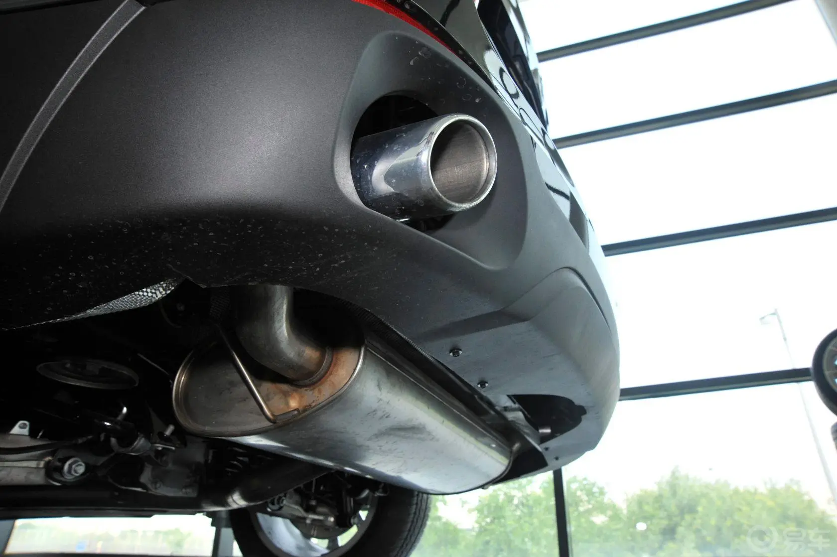 宝马X5(进口)xDrive35i 领先型排气管（排气管装饰罩）