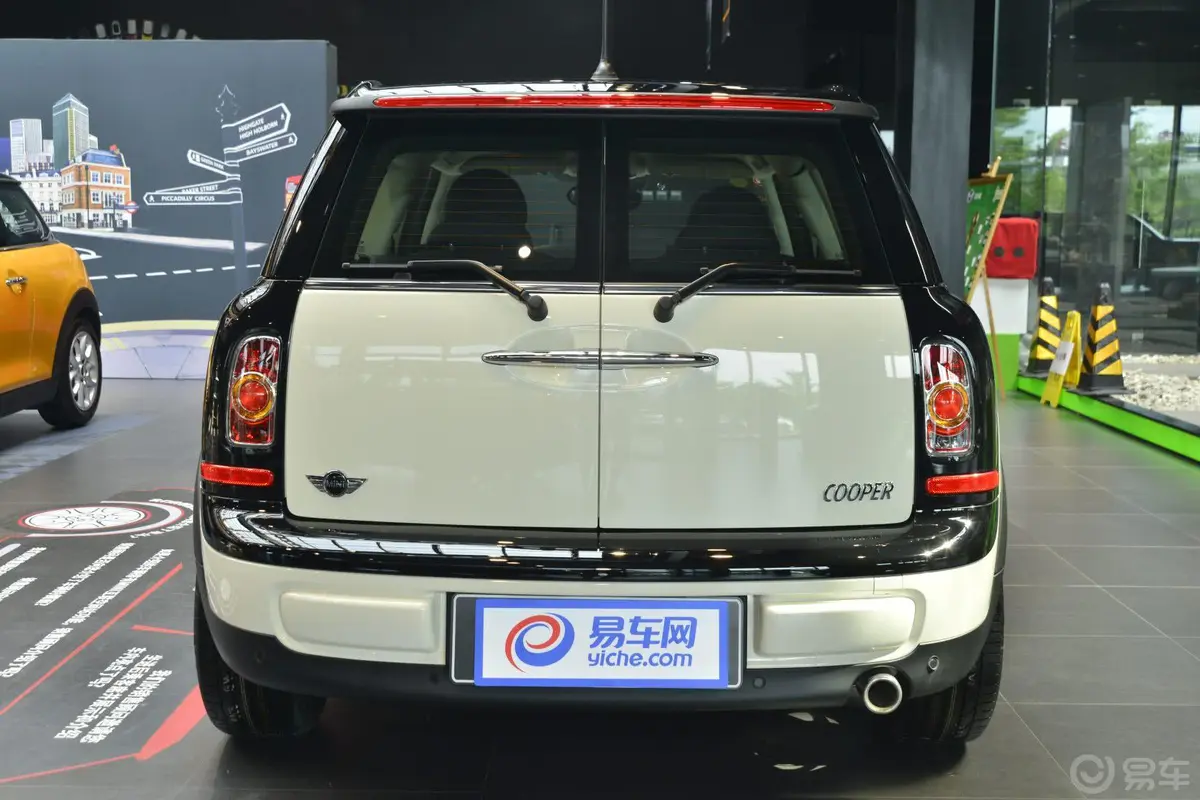 MINI CLUBMANCOOPER Fun正后水平