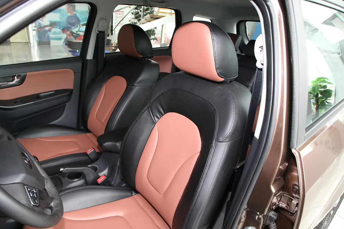 海马S72.0L 手动 智享版驾驶员座椅