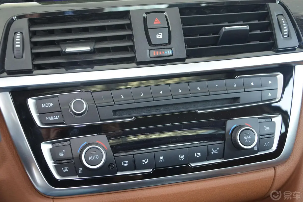 宝马4系双门轿跑车 428i xDrive 豪华设计套装音响