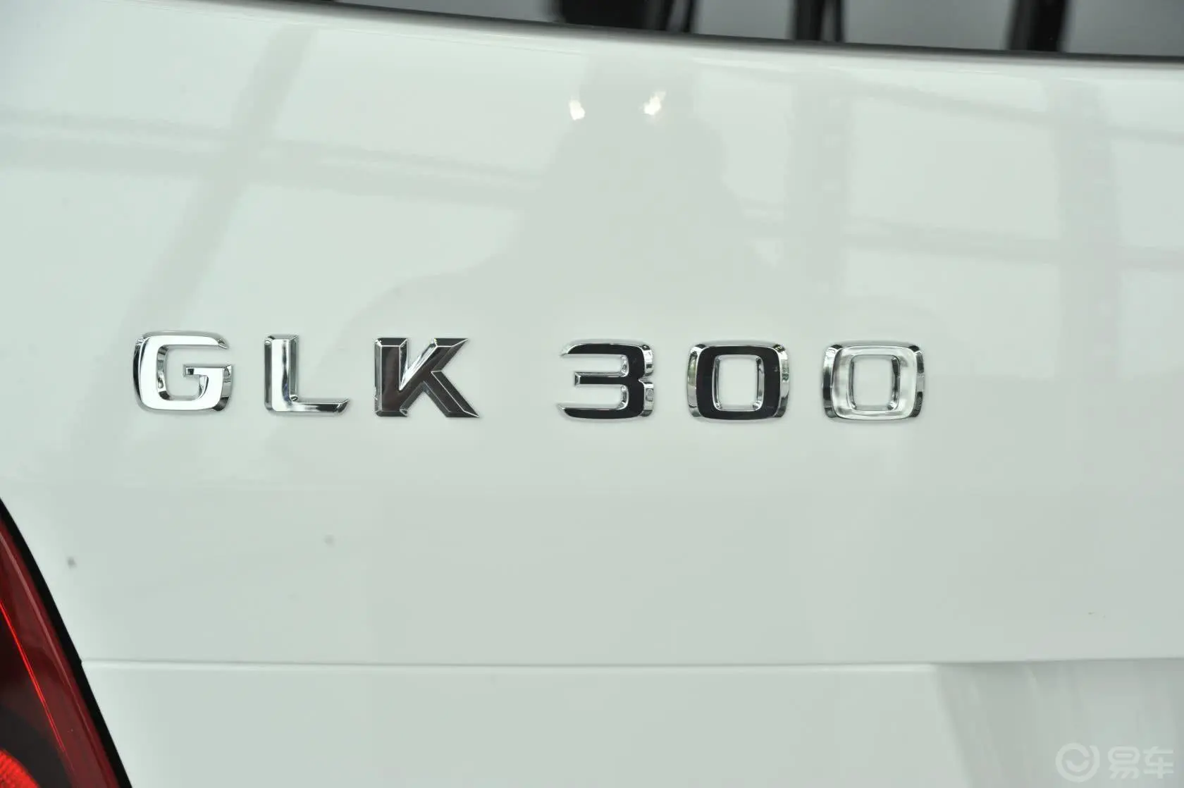 奔驰GLK级GLK 300 3.0L 自动 动感型天窗版尾标