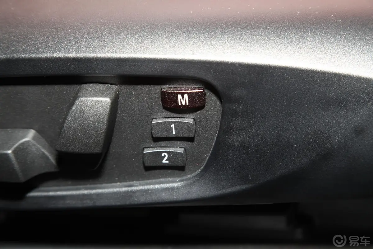 宝马X3(进口)改款 xDrive28i 领先型内饰