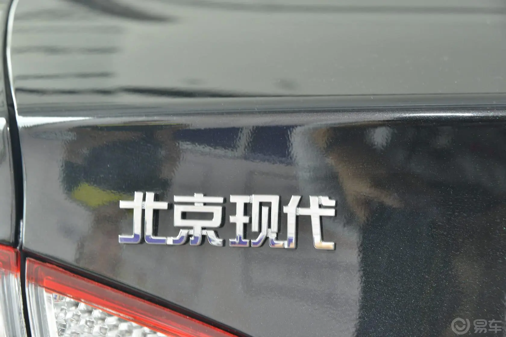 悦动1.6L GLS 自动外观