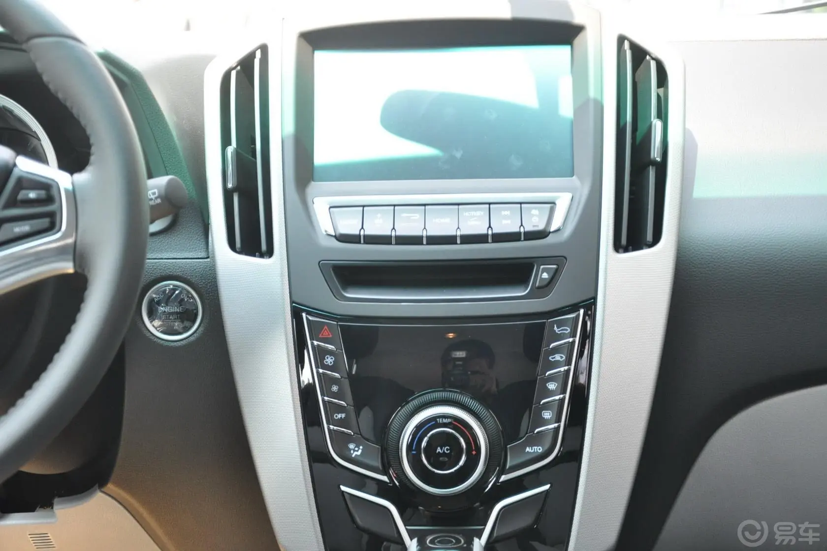 优6 SUV1.8T 智尊型中控台整体