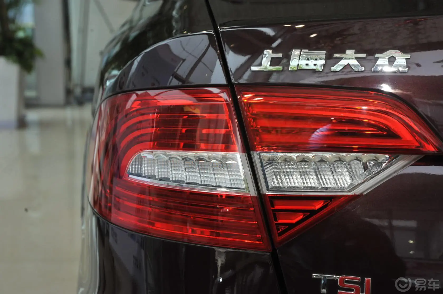 速派1.8TSI 手自一体 名仕版外观