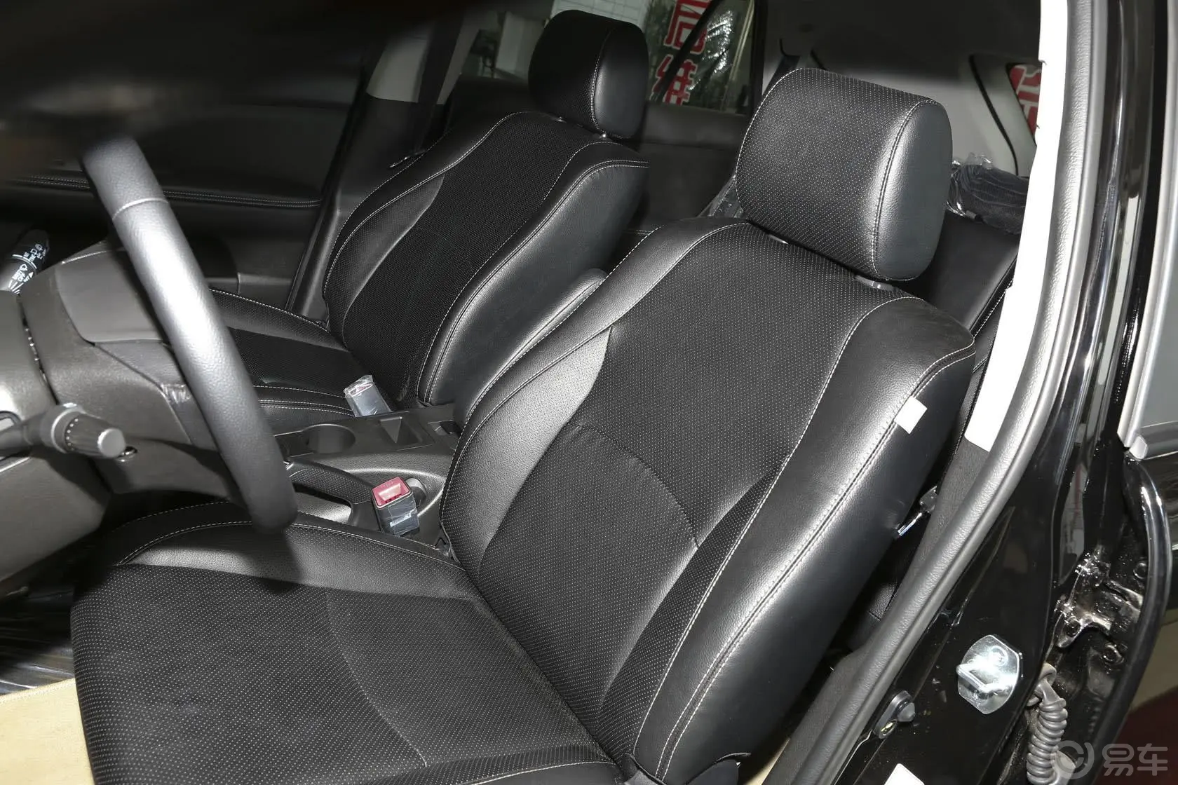 比亚迪S62.0L 手动 尊贵版 5座驾驶员座椅