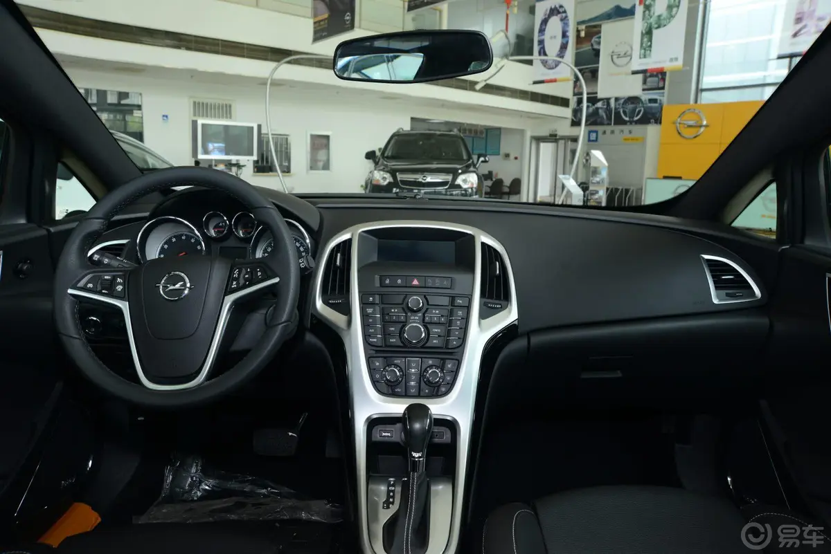 雅特1.4T GTC 运动型内饰