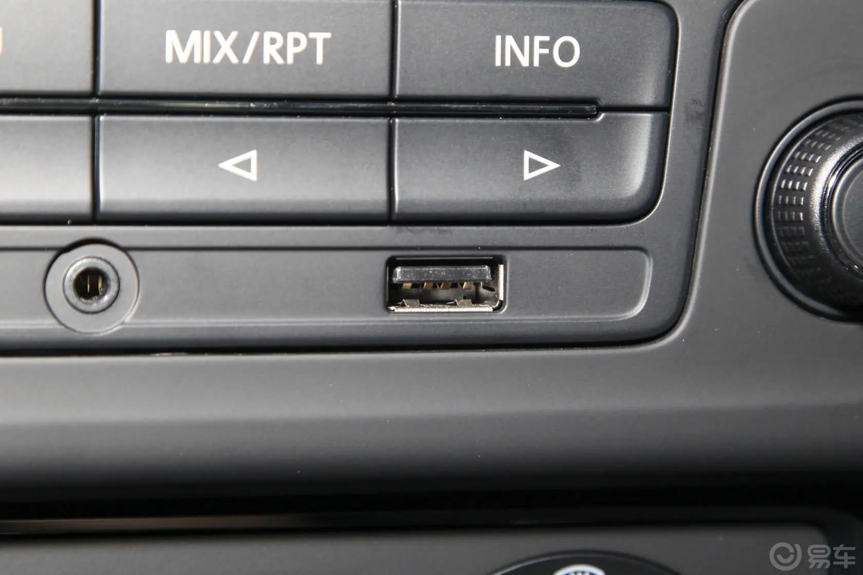 桑塔纳1.4L 手动 舒适版USB接口