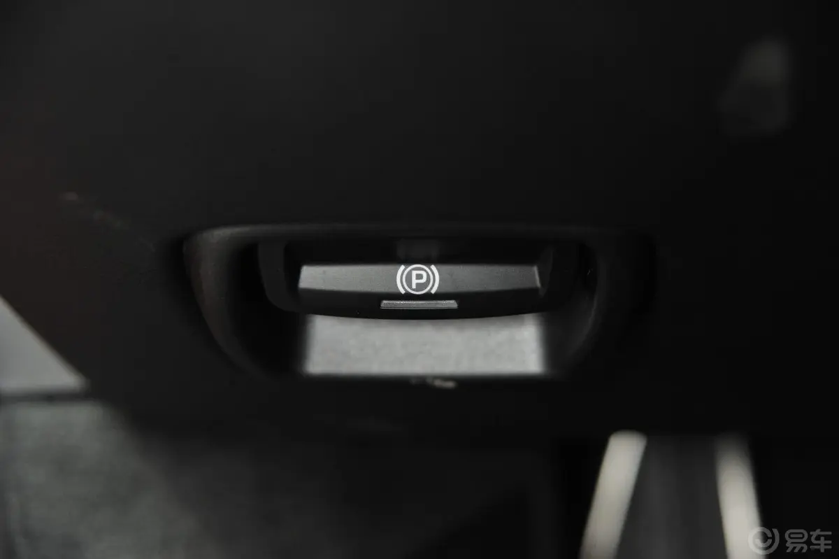 保时捷911Carrera S Cabriolet 3.8L内饰