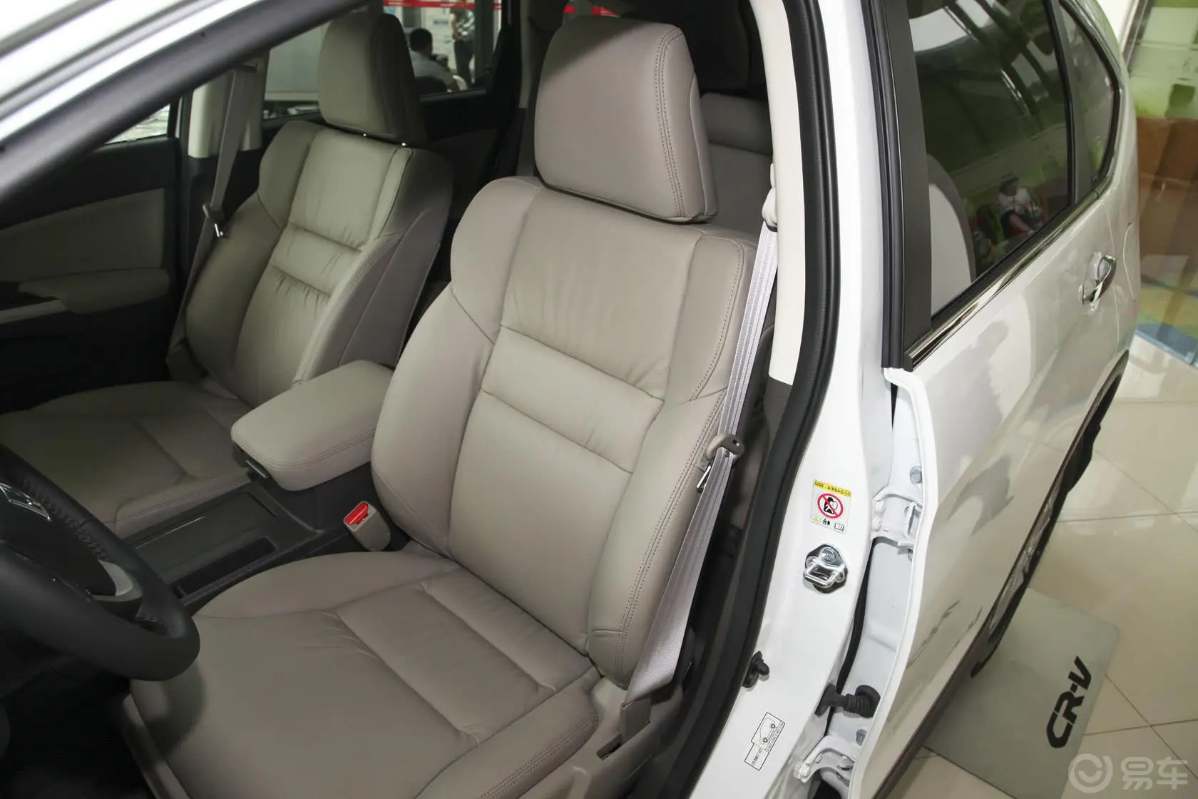 本田CR-V2.4L 两驱 豪华版驾驶员座椅