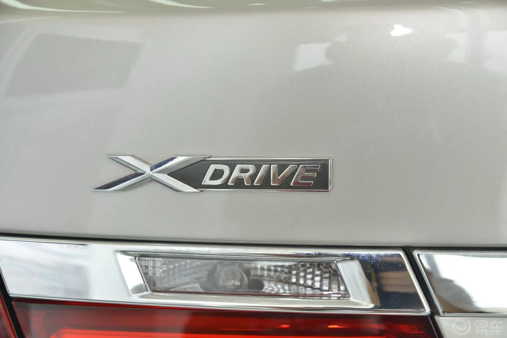 宝马7系740Li xDrive 马年限量版外观