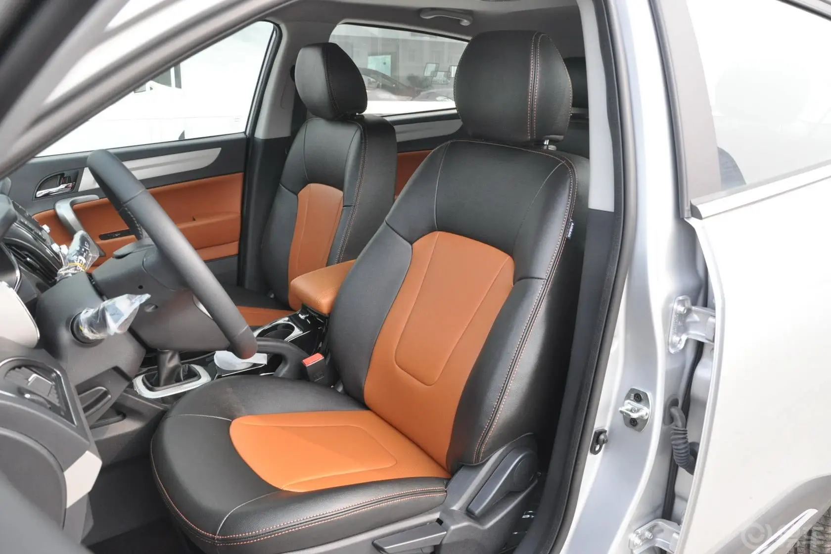 瑞风S52.0T 手动 尊享版驾驶员座椅