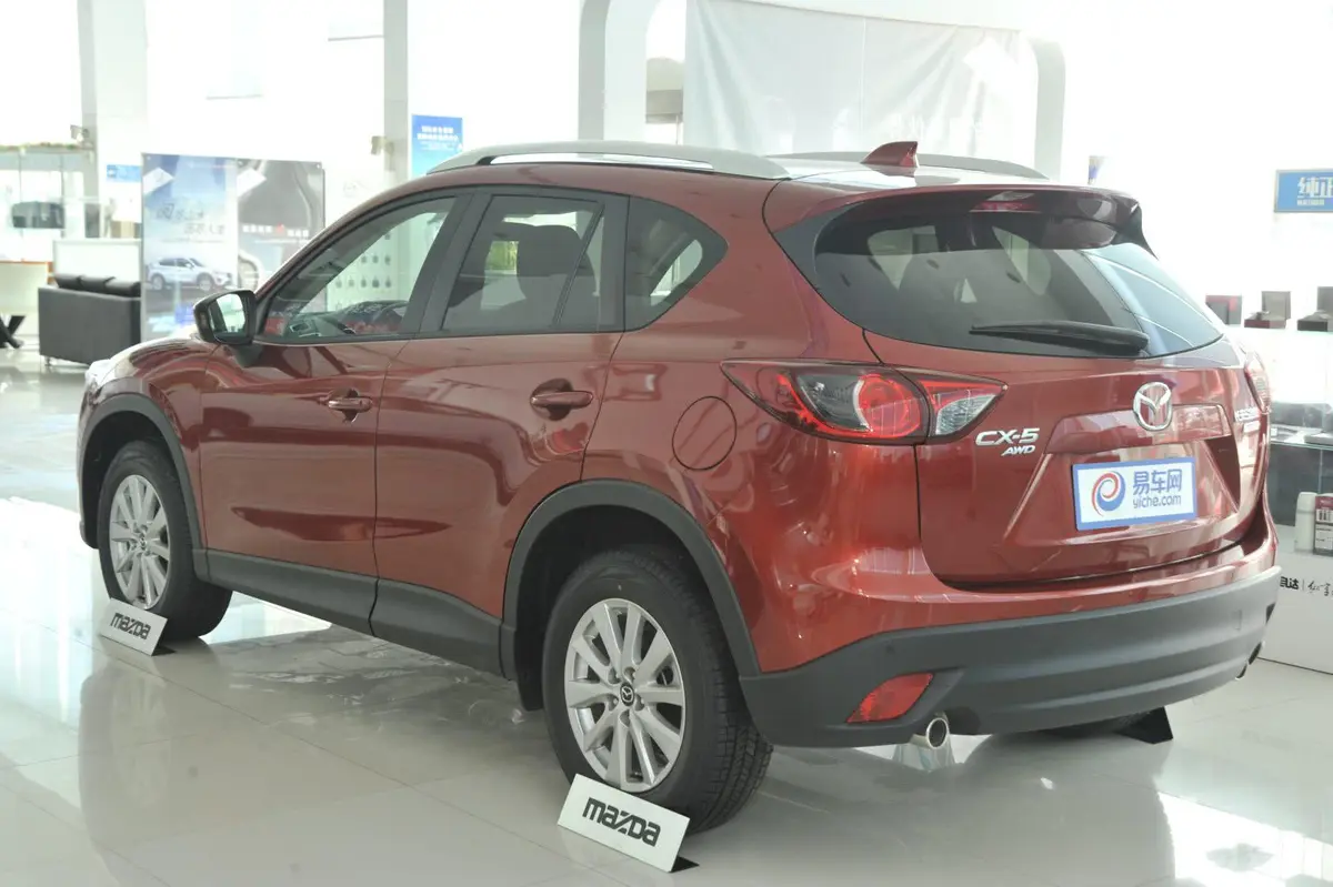 马自达CX-52.0L 自动 四驱 精英型外观