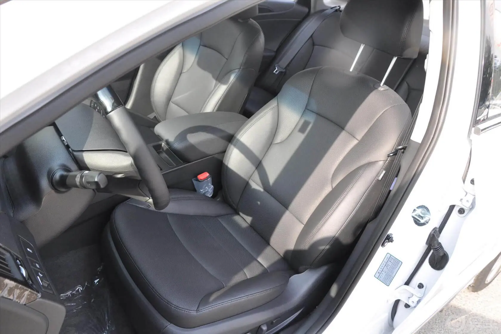 索纳塔2.4L 自动 GLX 豪华版 国五驾驶员座椅