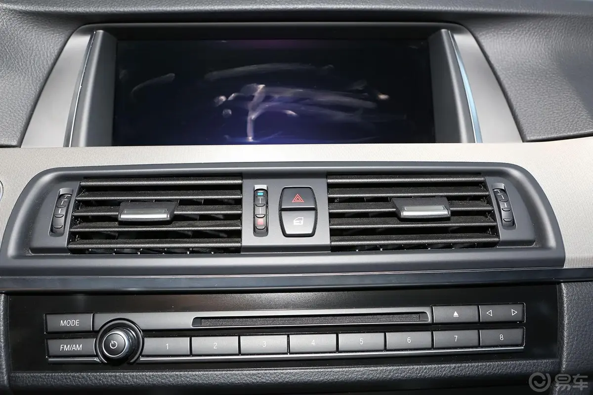 宝马5系(进口)528i xDrive豪华型空调