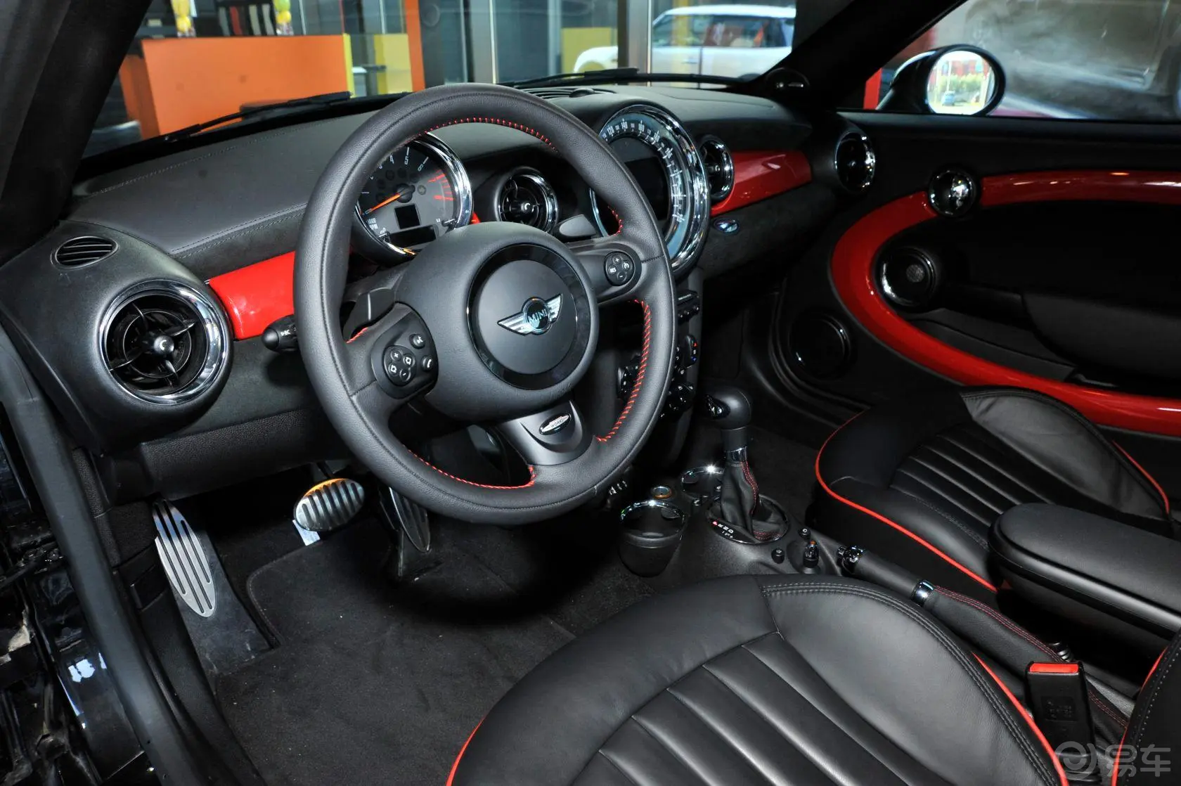 MINI JCW1.6T JCW内饰