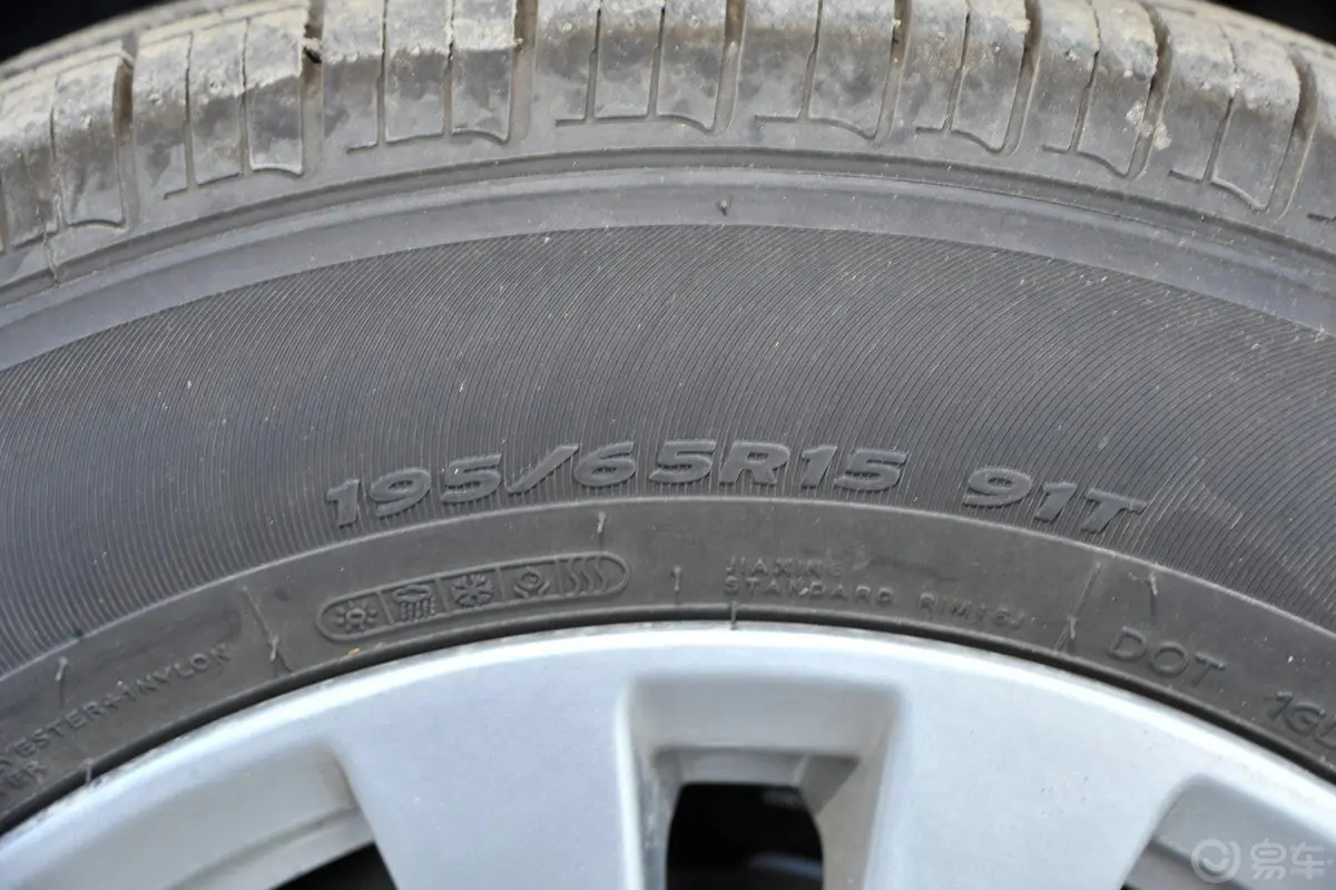 福美来F51.6L 手动 精英版轮胎规格
