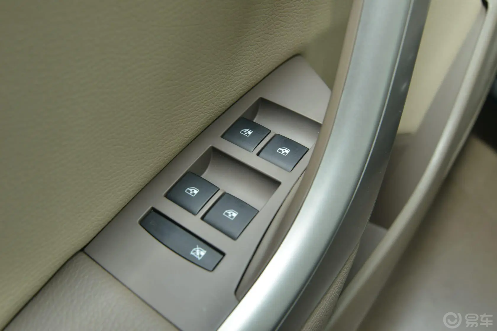 英朗GT 1.6L 手动 舒适版车窗升降键