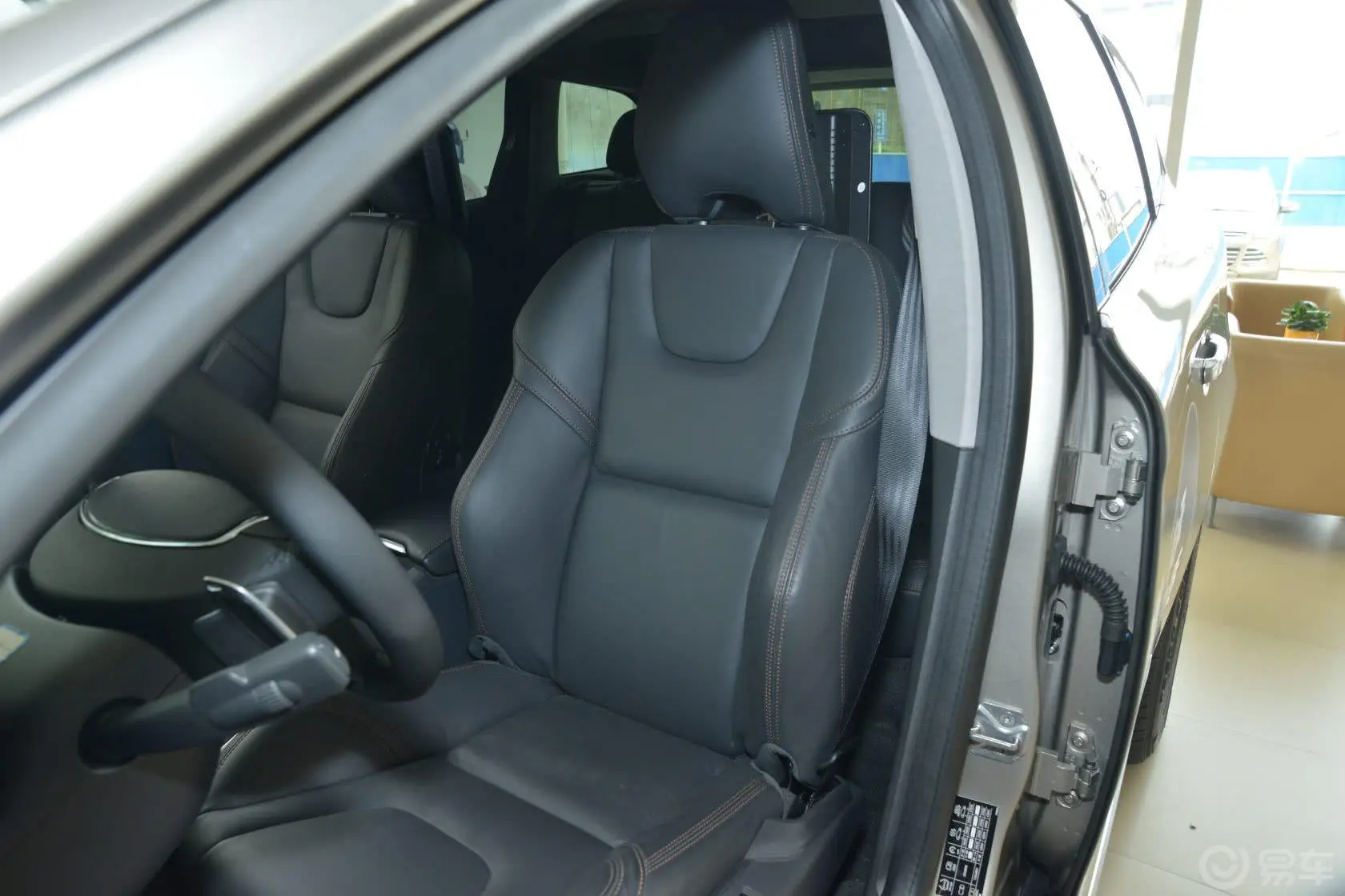 沃尔沃XC60(进口)2.0T T5 智雅版驾驶员座椅