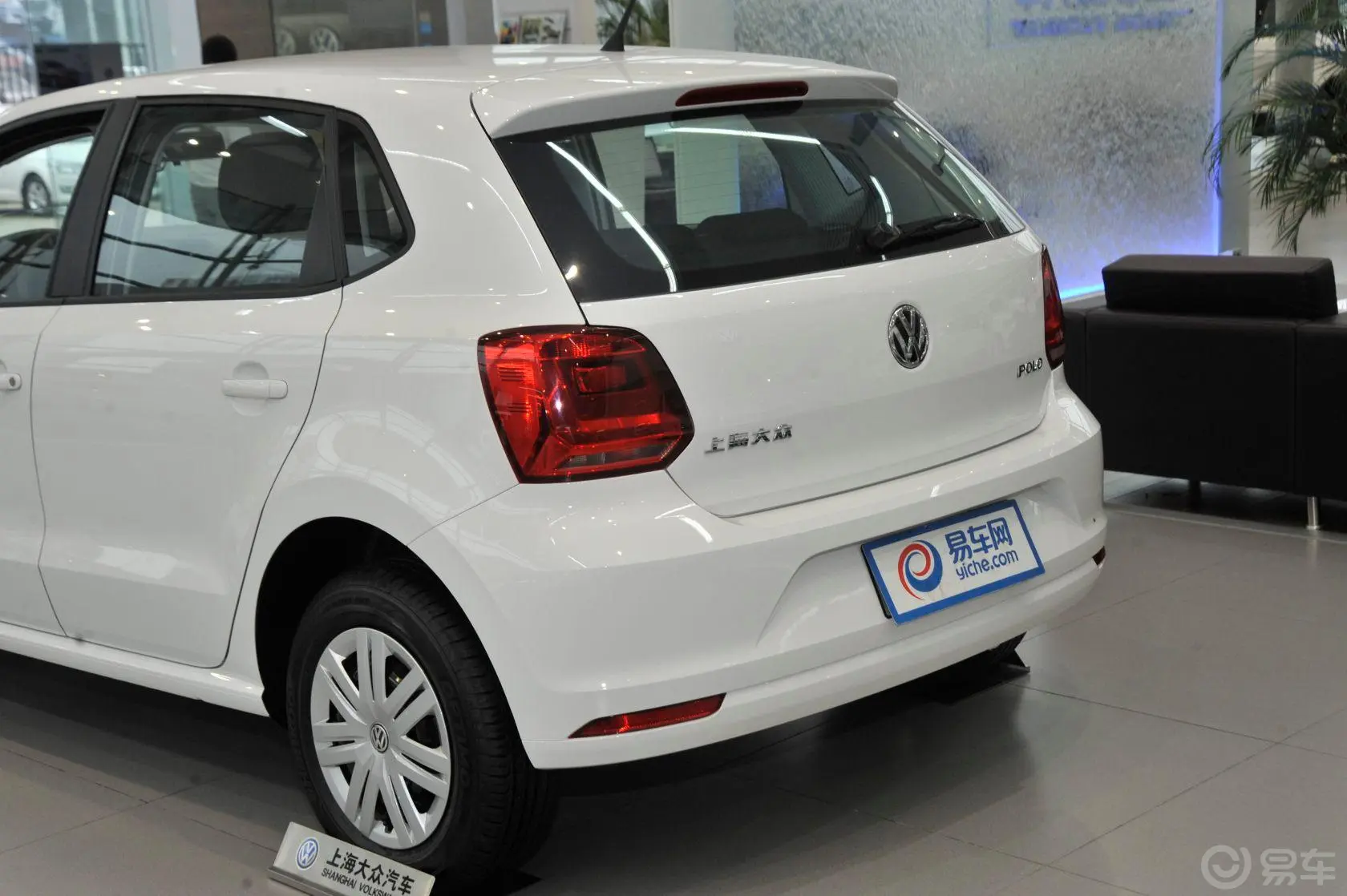 Polo1.4L 手动 风尚版车尾局部