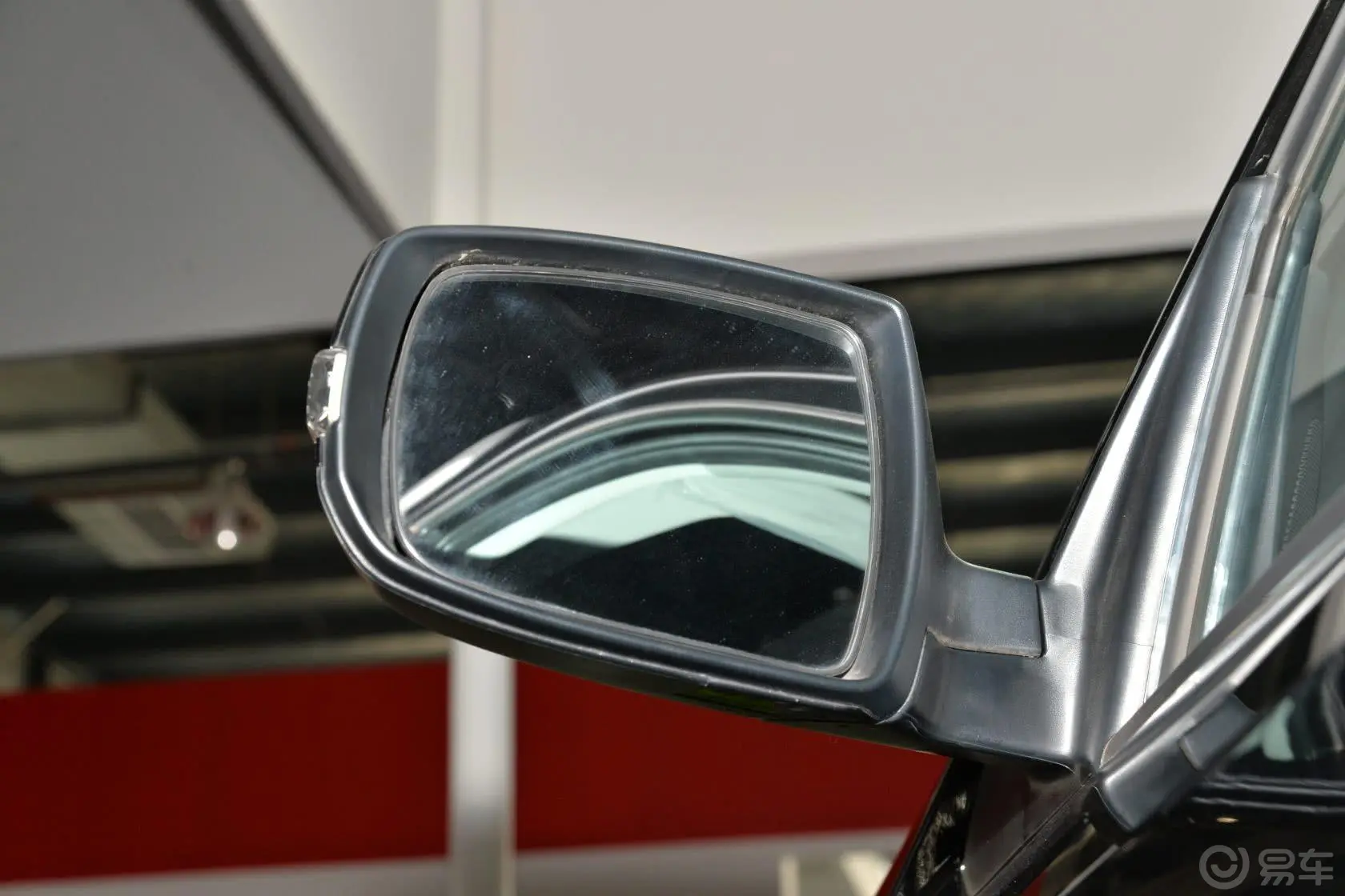 索兰托2.4L 汽油 舒适版 五座后视镜镜面（后）