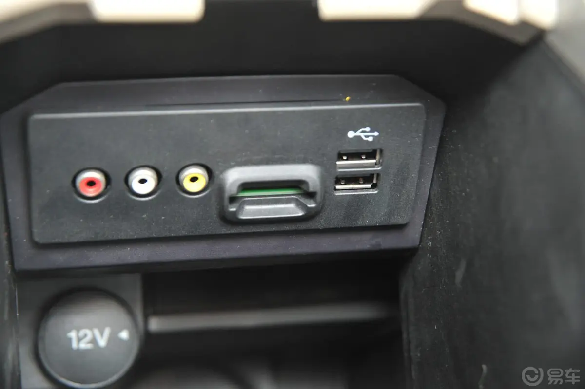 翼虎2.0 GTDi 自动 四驱 尊贵型USB接口