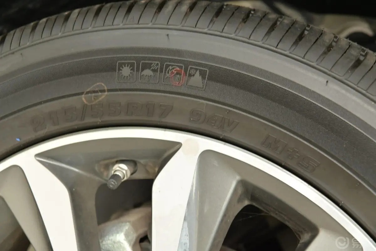索纳塔2.0L 自动 GLX 豪华版轮胎规格