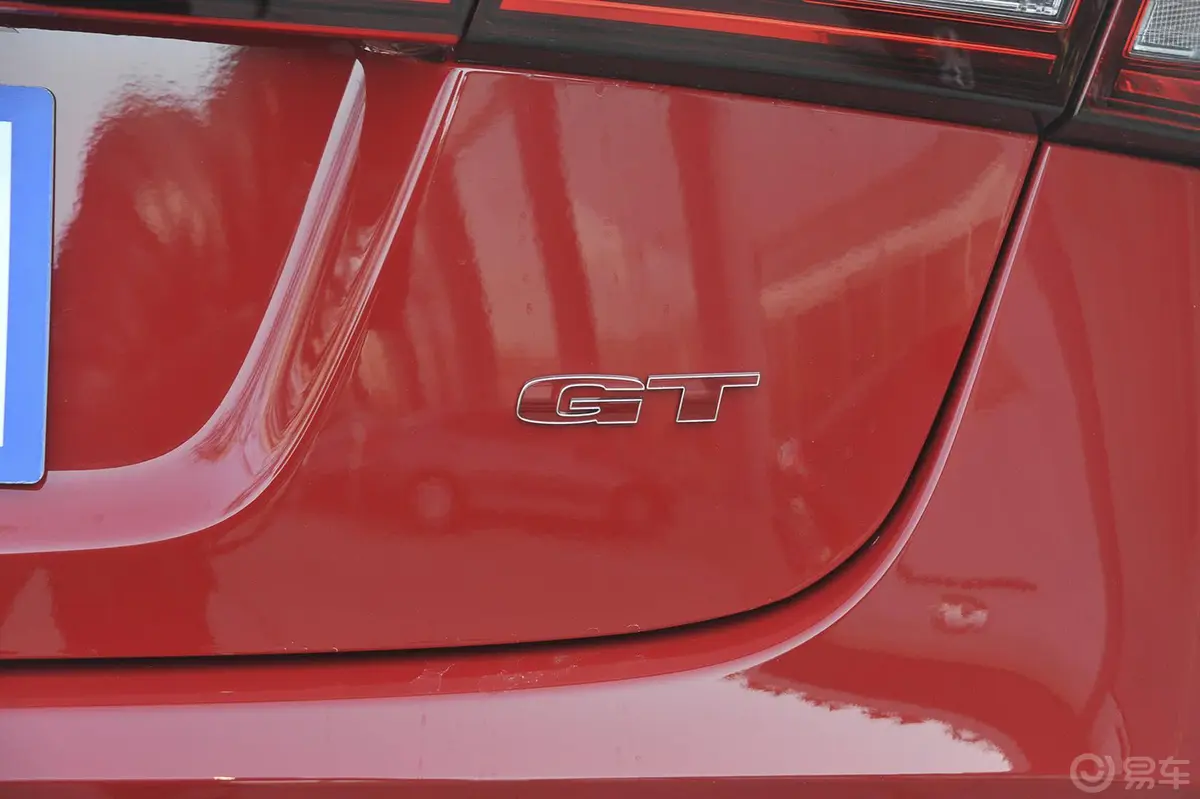 名爵GT 锐行1.4TGI 自动 豪华型尾标