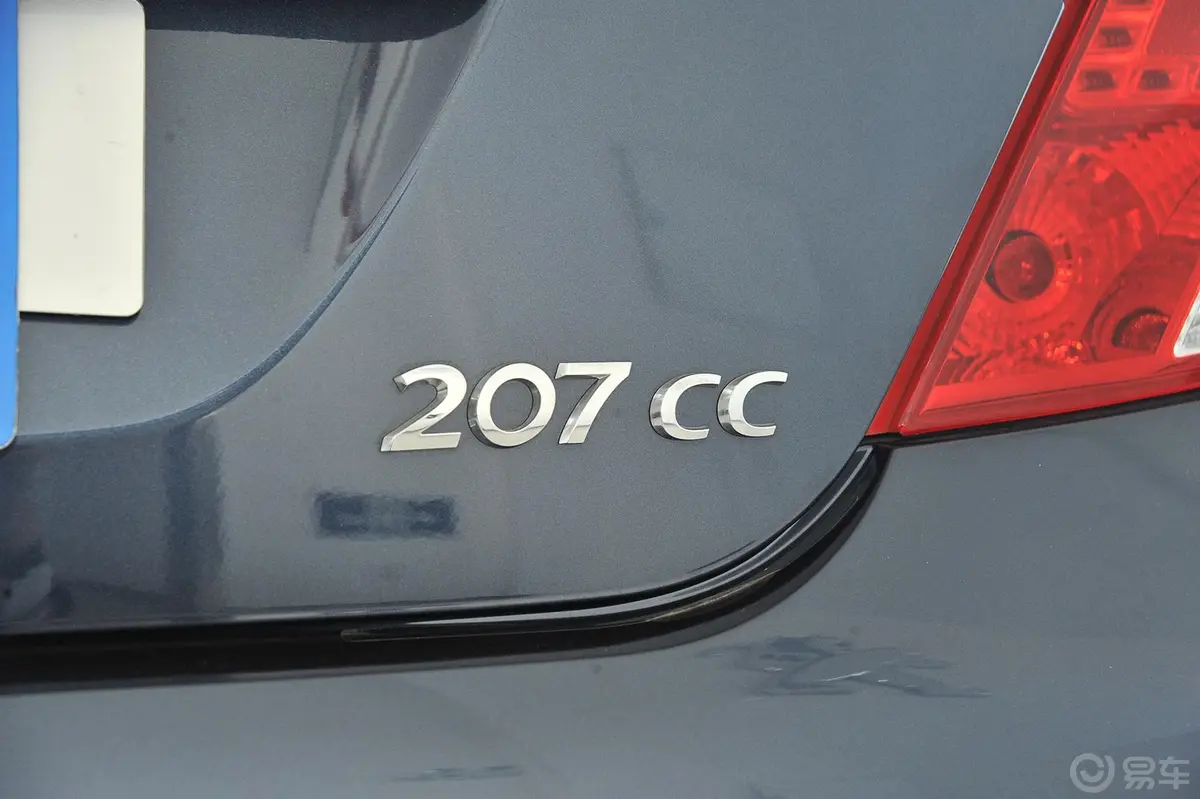 标致207(进口)CC 1.6L 自动 时尚版 罗兰加洛斯版尾标