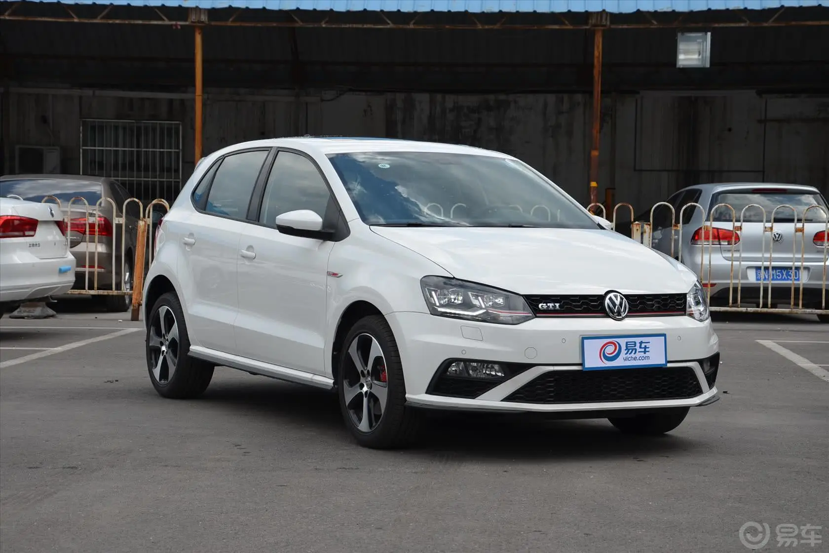 PoloGTI 1.4TSI 7速双离合 GTI后视镜镜面（后）