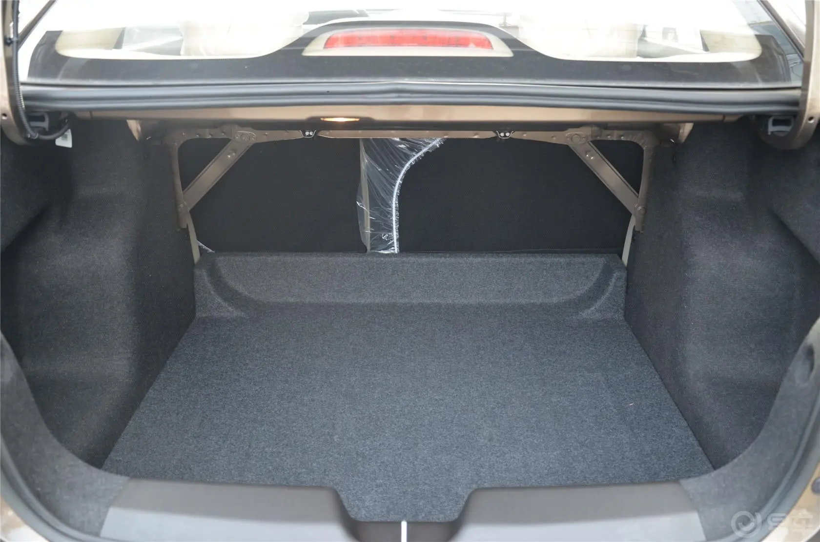 宝骏6301.5L 自动 舒适型行李箱空间