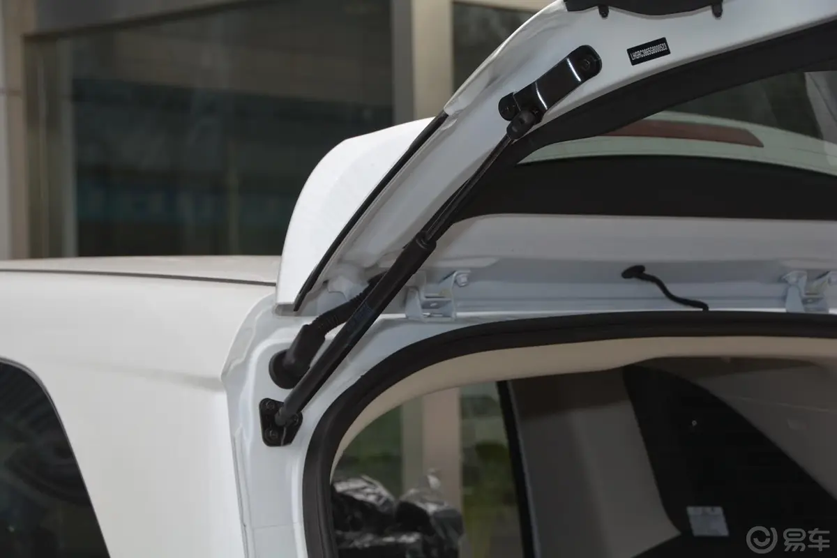 奥德赛改款 2.4L 自动 智酷版行李厢支撑杆