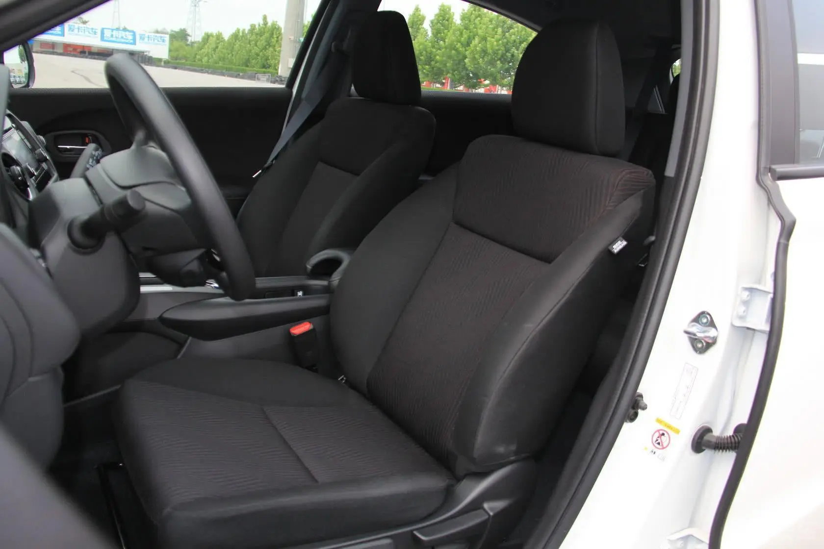 本田XR-V1.5L LXi CVT 经典版驾驶员座椅