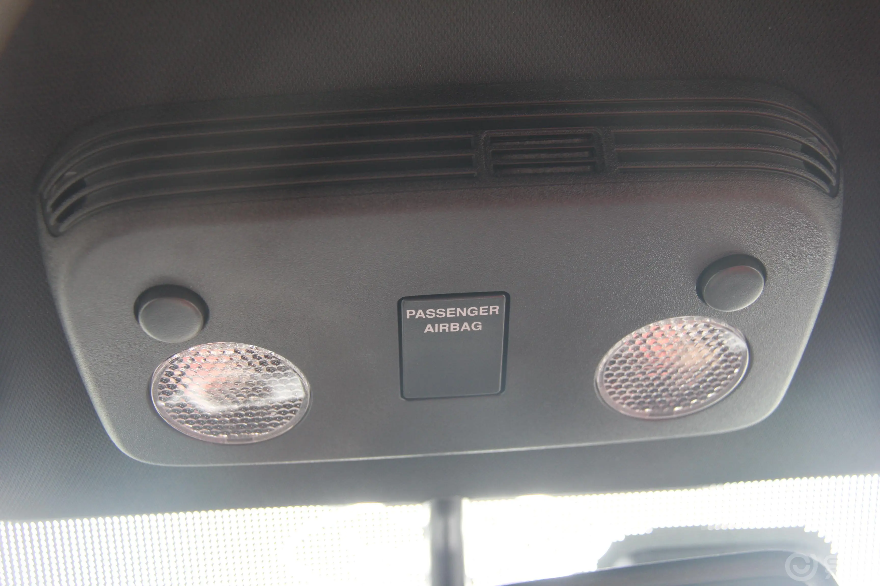 Mustang5.0L GT 手自一体 性能版前排车顶中央控制区
