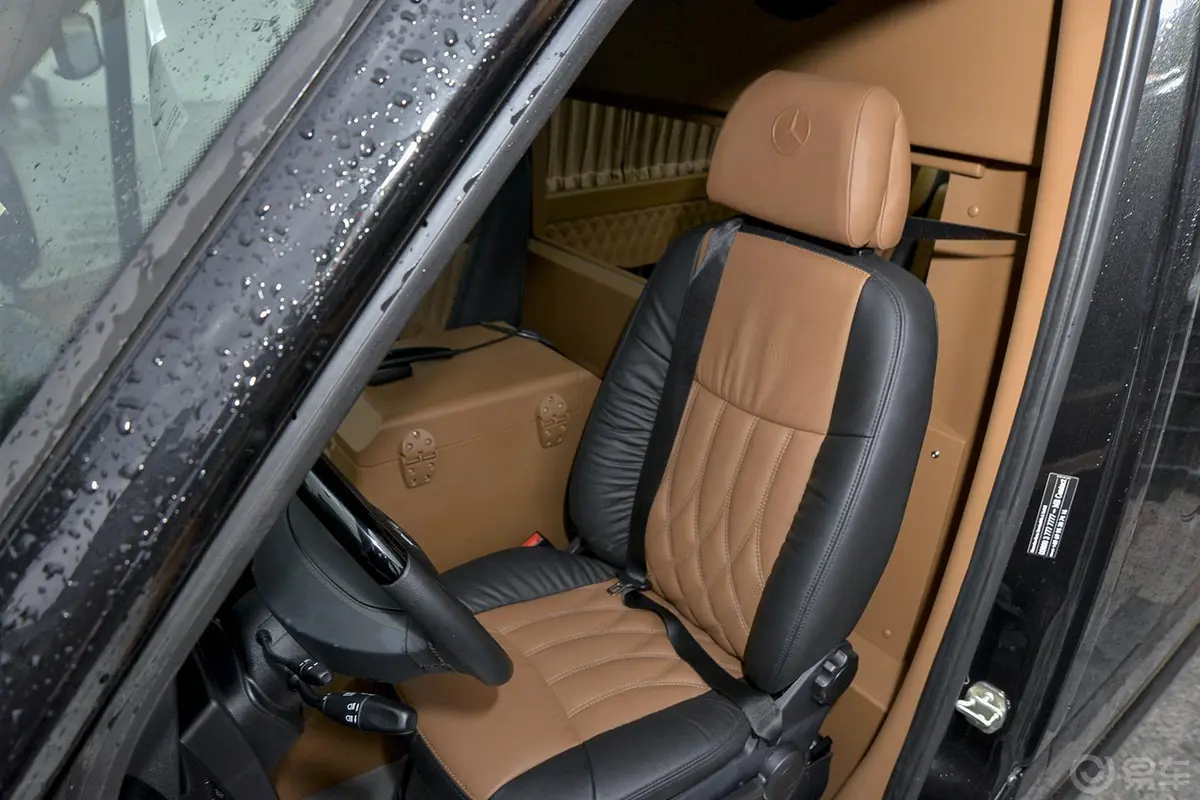 凌特(进口)3.5L 自动 7座 欧规版驾驶员座椅