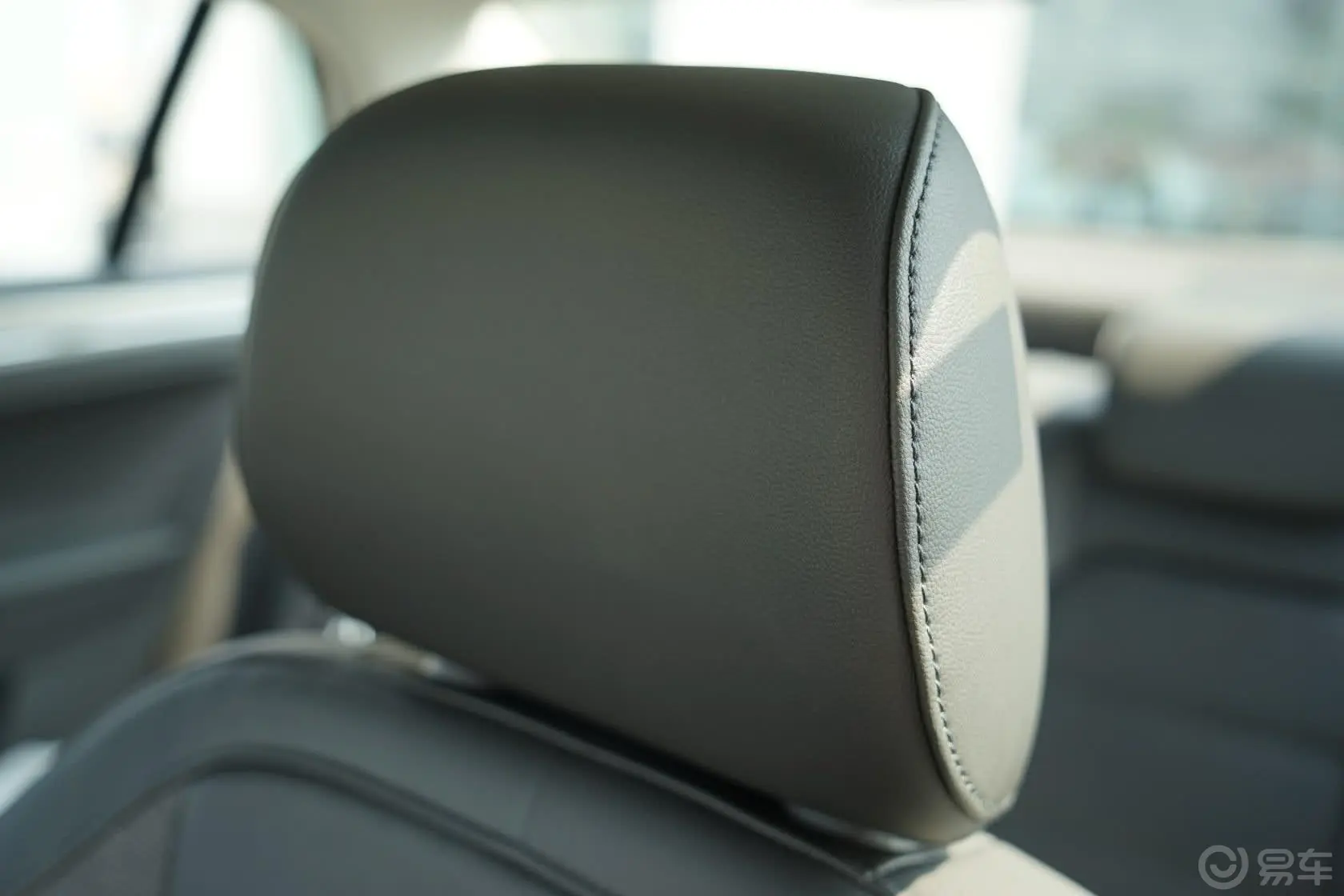 宝来质惠版 1.6L 自动舒适型驾驶员头枕