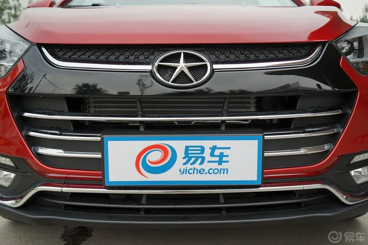 瑞风S21.5L CVT 豪华智能型前格栅侧俯拍