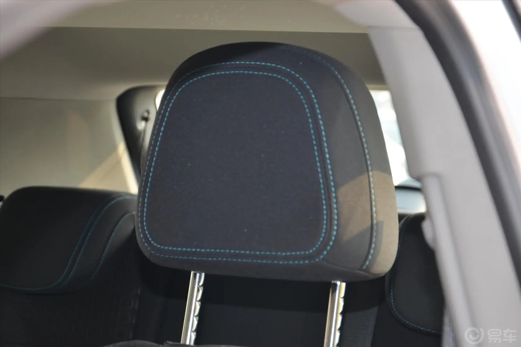 创酷1.4T 手动 舒适型天窗版驾驶员头枕
