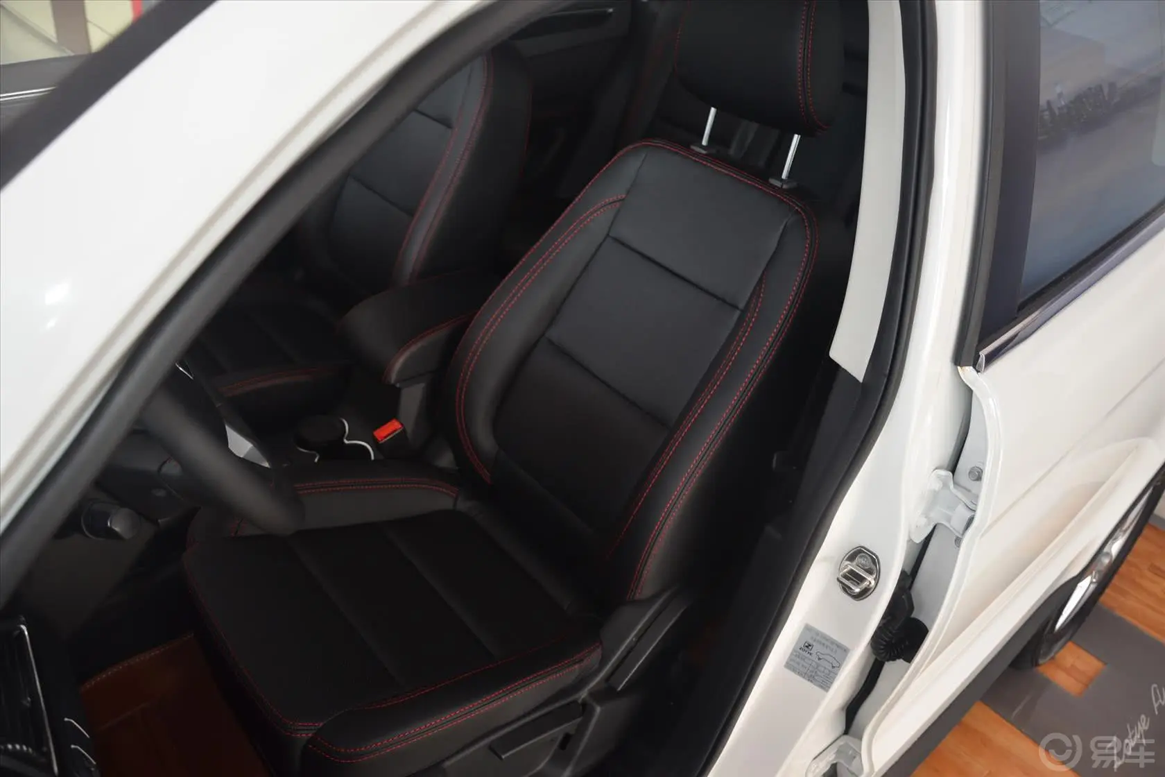 大迈X51.5T 手动 豪华型驾驶员座椅